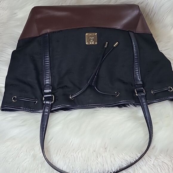 💯Authentic MCM Hobo/Tote Bag 🍀 - Picture 4 of 15